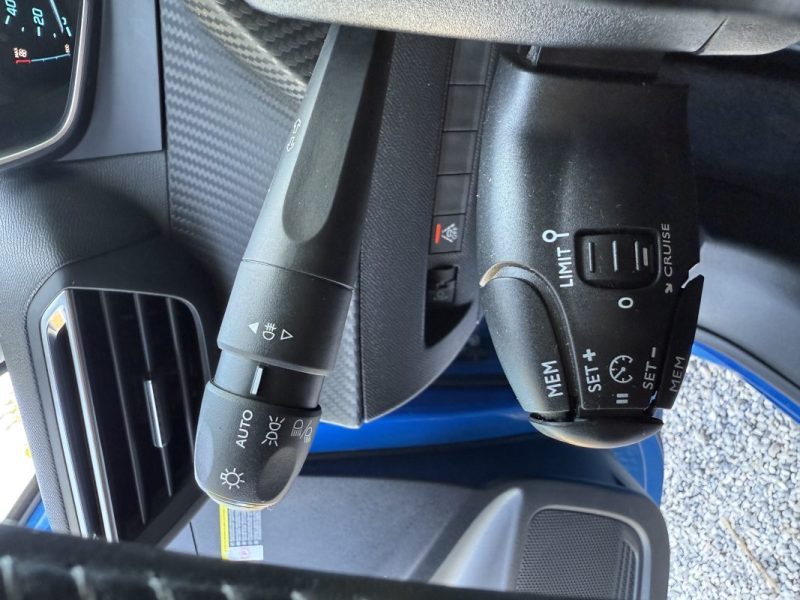 PEUGEOT 208 2020 E 208 136CH 50KWH ACTIVE BUSINESS CAR PLAY 