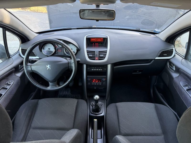 PEUGEOT 207 2007