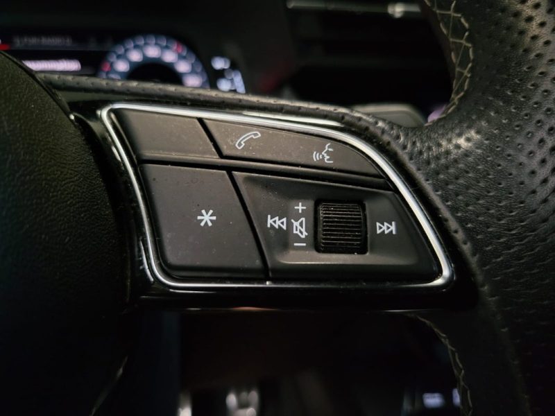 AUDI A3 40 TFSIE 204cv S LINE / SUIVI COMPLET AUDI / APPLE CARPLAY / VIRTUAL COCKPIT