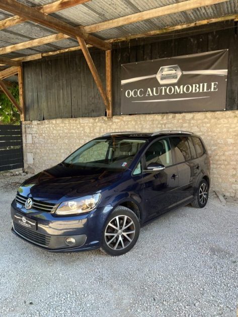 VOLKSWAGEN TOURAN 2013