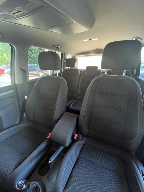 VOLKSWAGEN TOURAN 2013