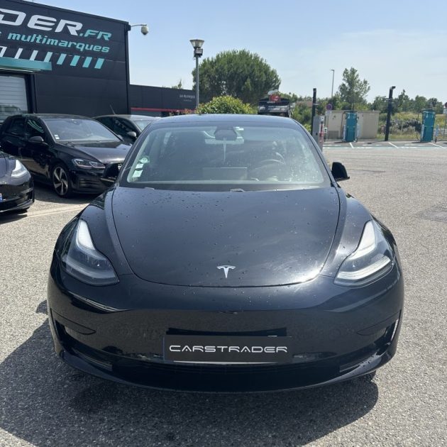 TESLA MODEL 3 STANDARD RANGE +