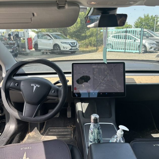 TESLA MODEL 3 STANDARD RANGE +
