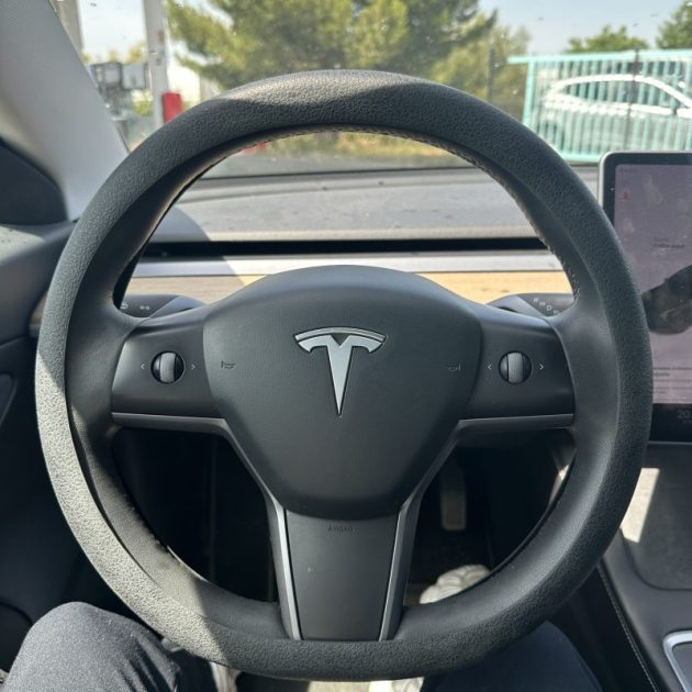 TESLA MODEL 3 STANDARD RANGE +