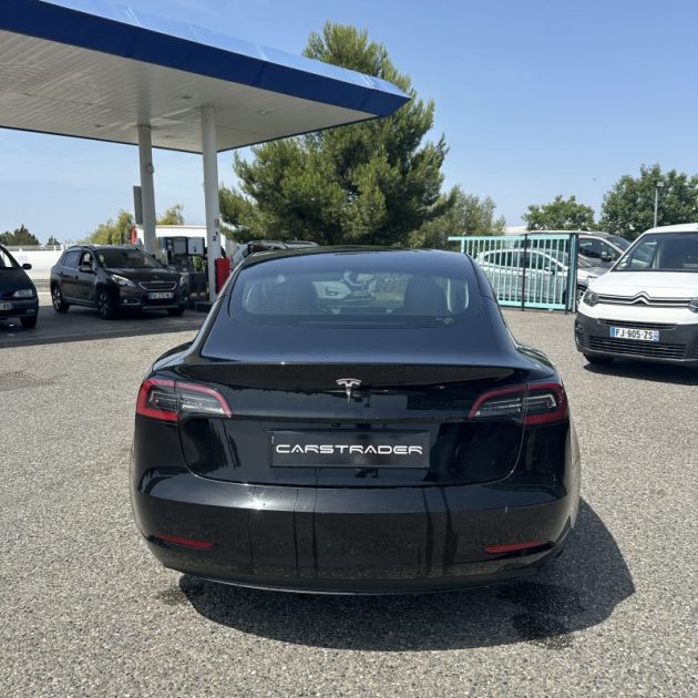 TESLA MODEL 3 STANDARD RANGE +