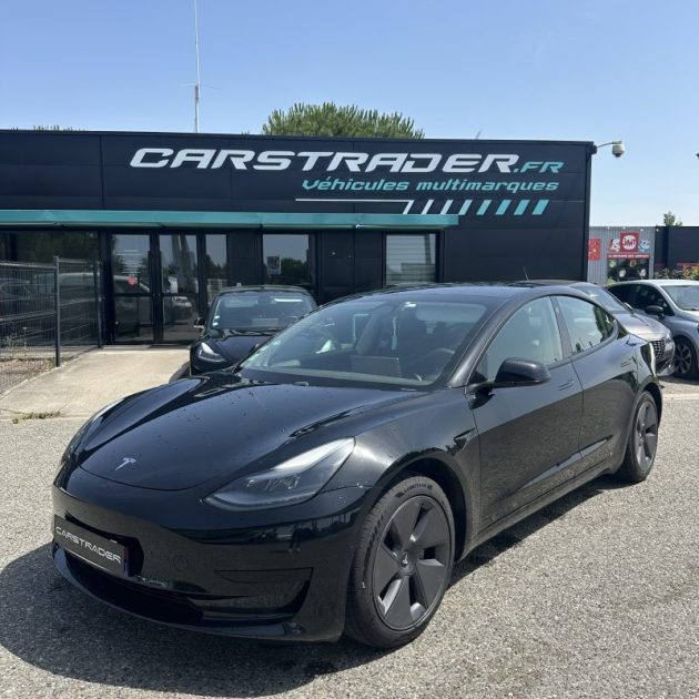 TESLA MODEL 3 STANDARD RANGE +
