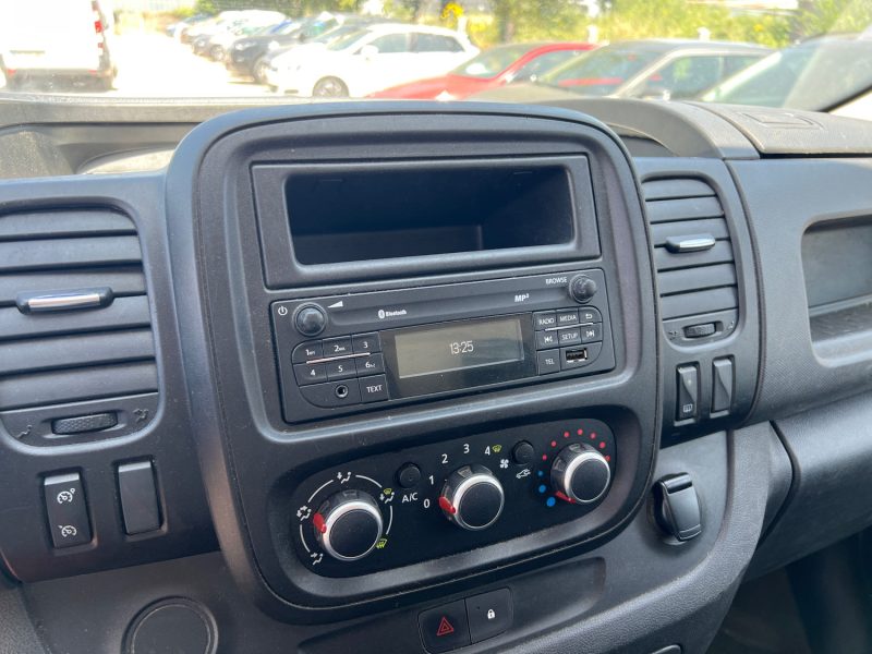 RENAULT TRAFIC 2021 L1H1 1200 2.0 dCi 120ch