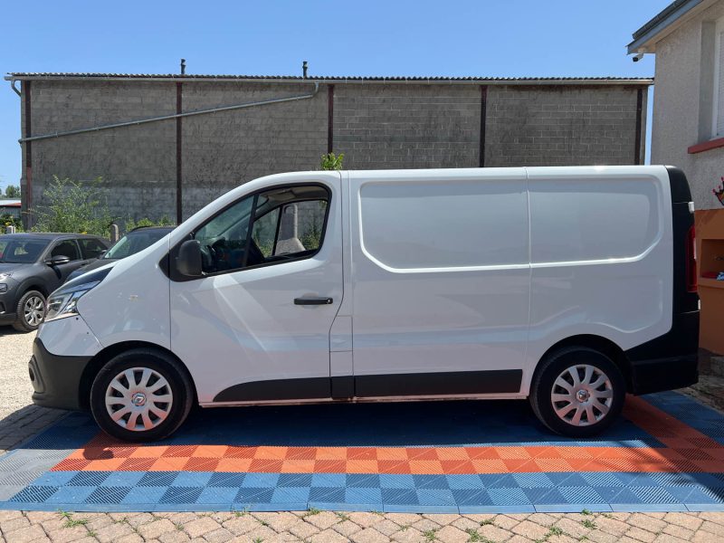 RENAULT TRAFIC 2021 L1H1 1200 2.0 dCi 120ch