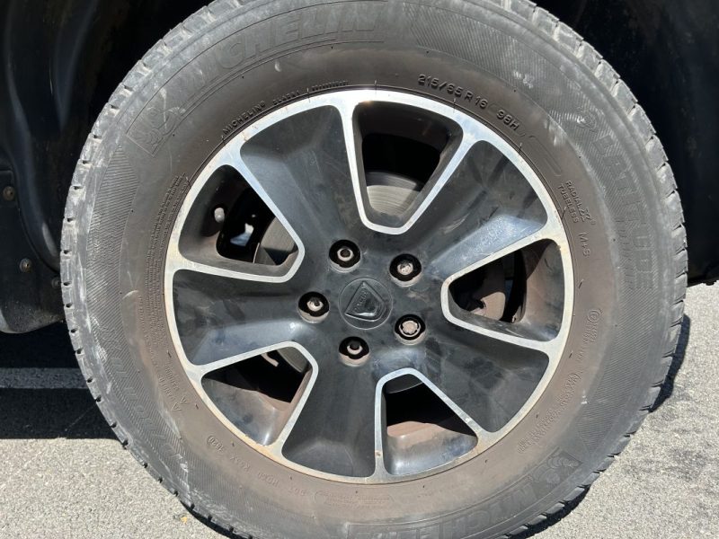 DACIA DUSTER 2017 BLACK TOUCH _ GARANTIE 12 MOIS 