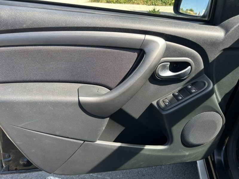 DACIA DUSTER 2017 BLACK TOUCH _ GARANTIE 12 MOIS 