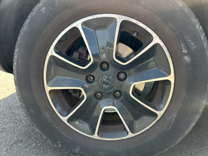 DACIA DUSTER 2017 BLACK TOUCH _ GARANTIE 12 MOIS 