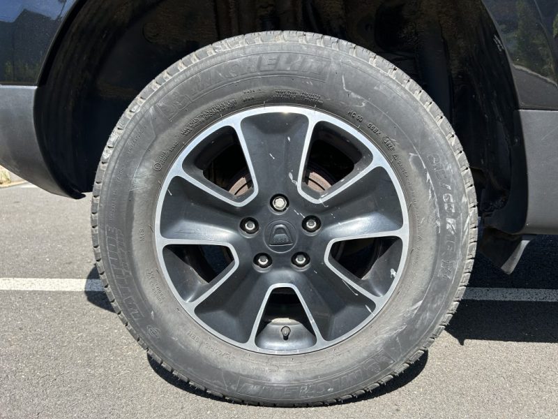 DACIA DUSTER 2017 BLACK TOUCH _ GARANTIE 12 MOIS 