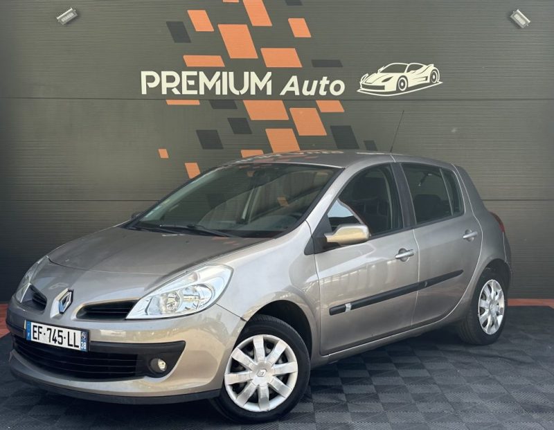 1.5 DCI 85 cv finition Extreme Climatisation Kit Distribution Neuf CT OK 2027