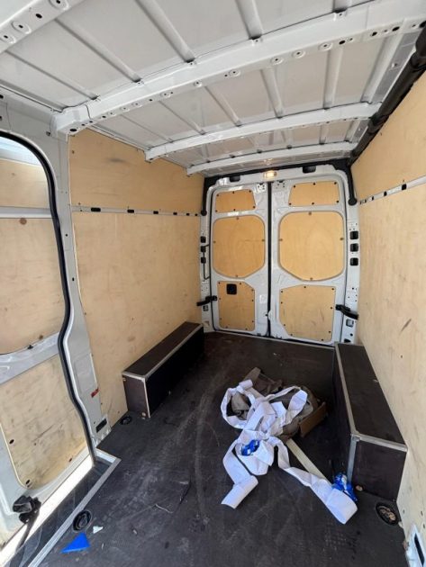 MERCEDES B SPRINTER 2023