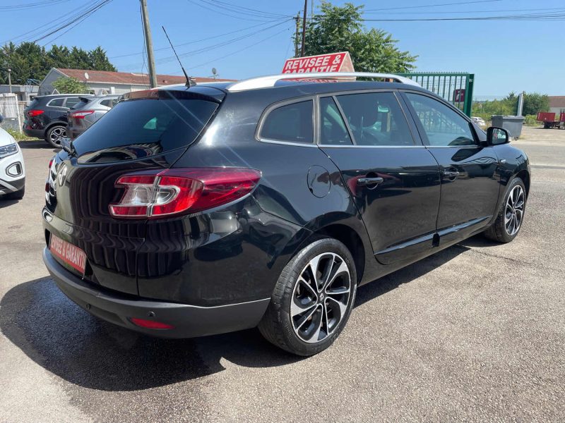 RENAULT MEGANE 3 BOSE 1.2i - 16V TCE 130CV BOITE AUTO CRIT'AIR 1 2016