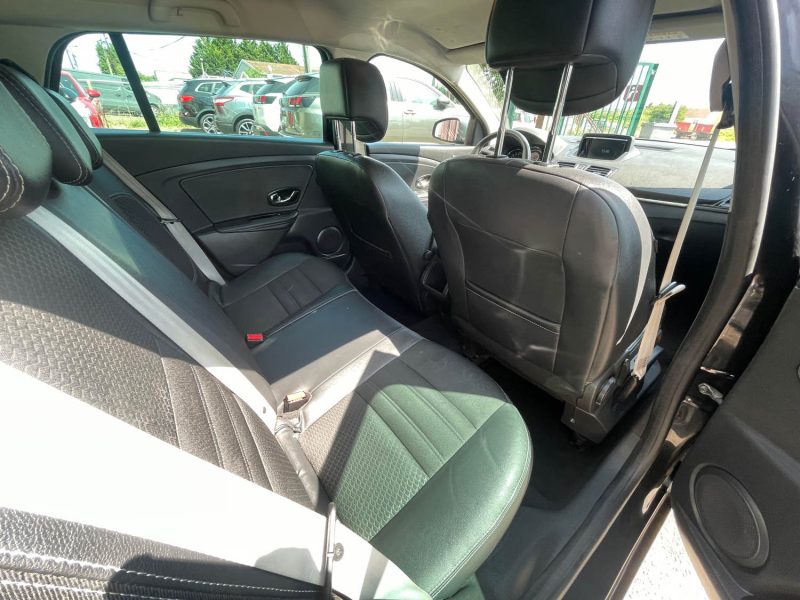 RENAULT MEGANE 3 BOSE 1.2i - 16V TCE 130CV BOITE AUTO CRIT'AIR 1 2016