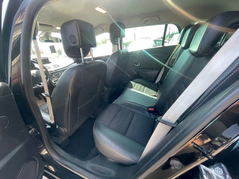 RENAULT MEGANE 3 BOSE 1.2i - 16V TCE 130CV BOITE AUTO CRIT'AIR 1 2016