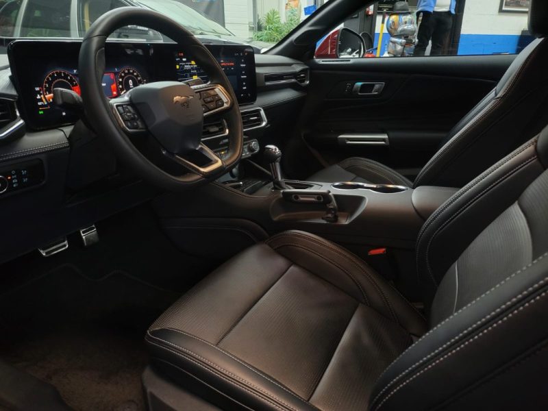 FORD MUSTANG FASTBACK 5.0 V8 450 cv GT PERFORMANCE 