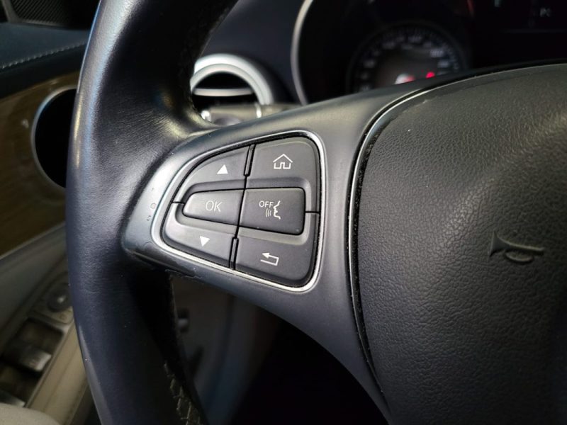 MERCEDES CLASSE C 180 D 122cv BUSINESS / INTERIEUR CUIR BLANC / SUIVI COMPLET MERCEDES 