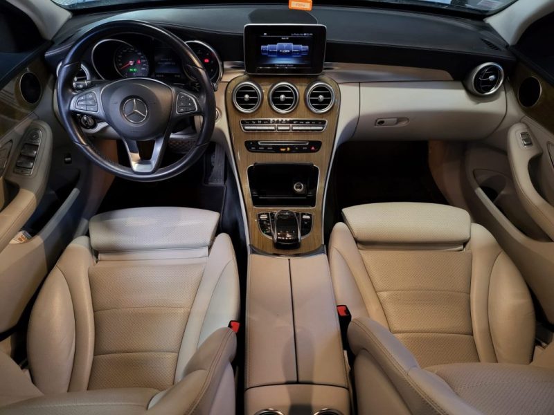 MERCEDES CLASSE C 180 D 122cv BUSINESS / INTERIEUR CUIR BLANC / SUIVI COMPLET MERCEDES 
