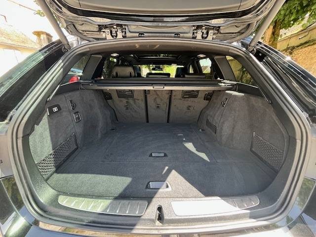 B.M.W. SERIE 318 I PACK M / TOIT OUVRANT TETE HAUTE  2019