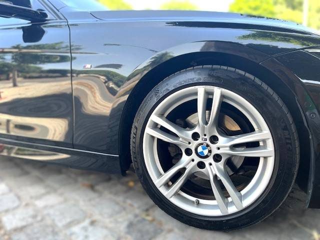 B.M.W. SERIE 318 I PACK M / TOIT OUVRANT TETE HAUTE  2019