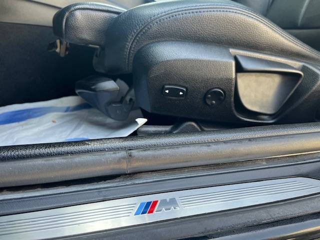 B.M.W. SERIE 318 I PACK M / TOIT OUVRANT TETE HAUTE  2019