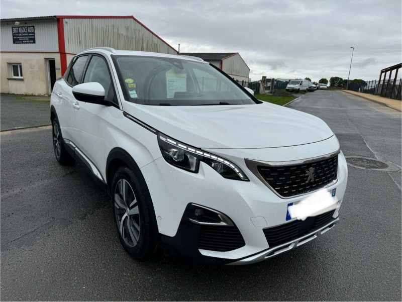 PEUGEOT 3008 SUV 2017