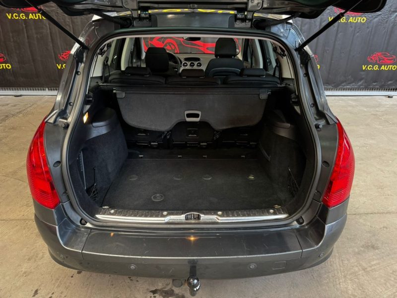 PEUGEOT 308 SW 2.0 HDI 136 Premium 