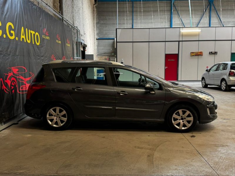 PEUGEOT 308 SW 2.0 HDI 136 Premium 