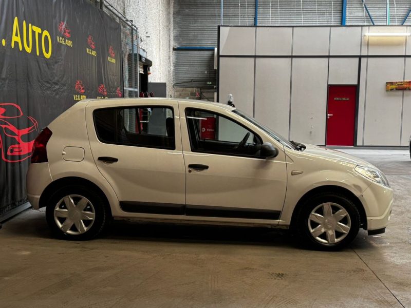 DACIA SANDERO 1.4i 75 GPL Ambiance 