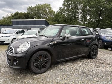 MINI MINI 2 LCI One 1.6 i 16V 75 cv garantie 12 mois