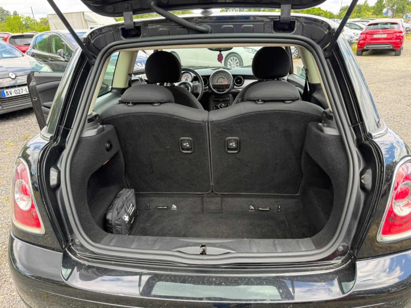 MINI MINI 2 LCI One 1.6 i 16V 75 cv garantie 12 mois