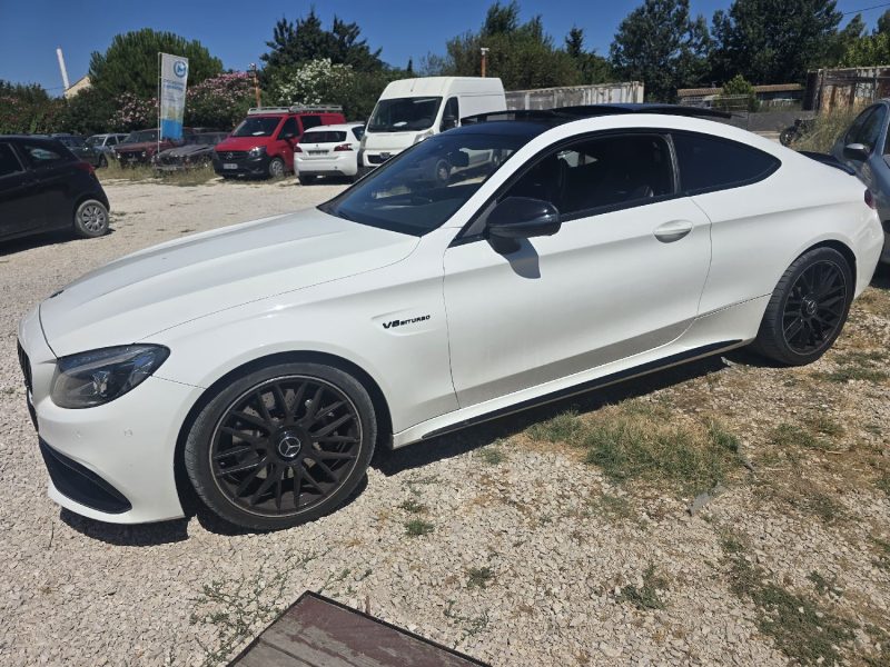 MERCEDES C63 Coupé AMG 476CH