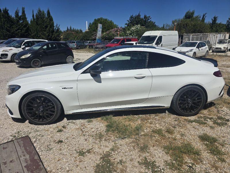 MERCEDES C63 Coupé AMG 476CH