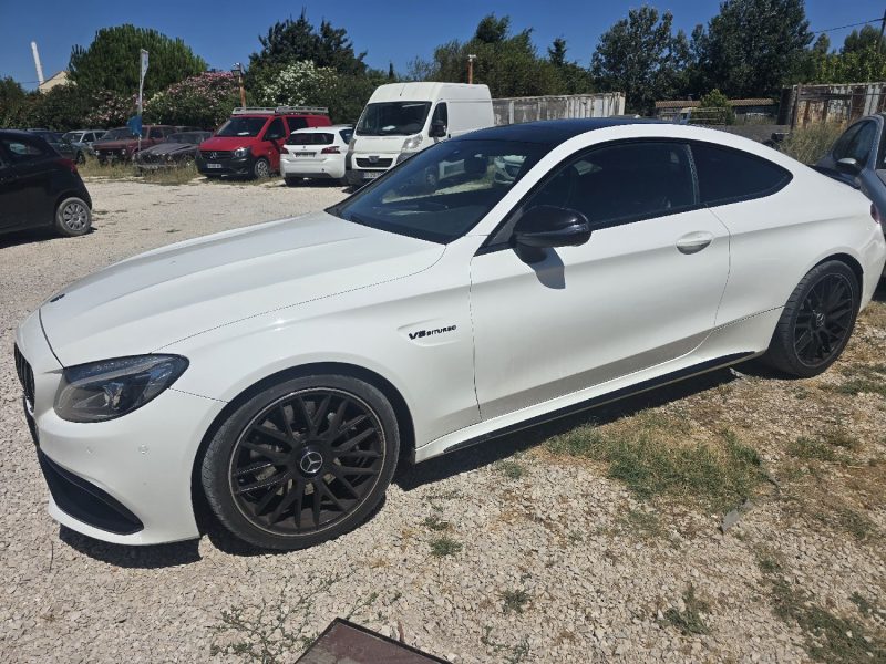 MERCEDES C63 Coupé AMG 476CH