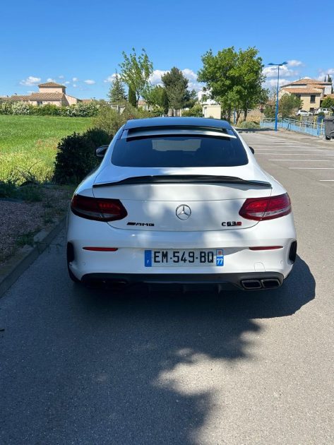 MERCEDES C63 Coupé AMG 476CH