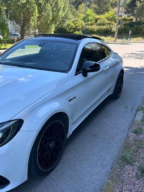 MERCEDES C63 Coupé AMG 476CH