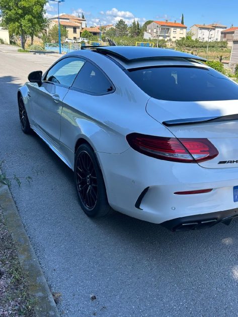 MERCEDES C63 Coupé AMG 476CH