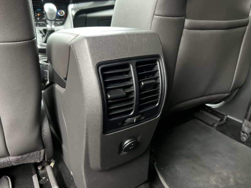 FORD KUGA II (2) ST-LINE 1.5 ECOBOOST 160 Cv 4x2 APPLE CARPLAY & ANDROID AUTO - GARANTIE 1 AN