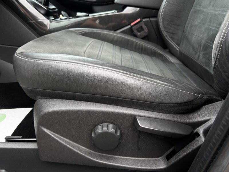 FORD KUGA II (2) ST-LINE 1.5 ECOBOOST 160 Cv 4x2 APPLE CARPLAY & ANDROID AUTO - GARANTIE 1 AN