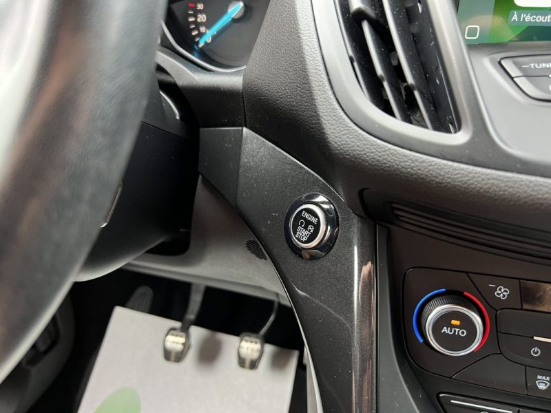 FORD KUGA II (2) ST-LINE 1.5 ECOBOOST 160 Cv 4x2 APPLE CARPLAY & ANDROID AUTO - GARANTIE 1 AN