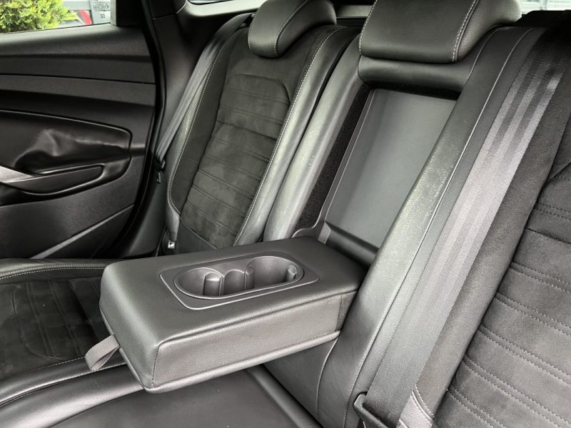 FORD KUGA II (2) ST-LINE 1.5 ECOBOOST 160 Cv 4x2 APPLE CARPLAY & ANDROID AUTO - GARANTIE 1 AN