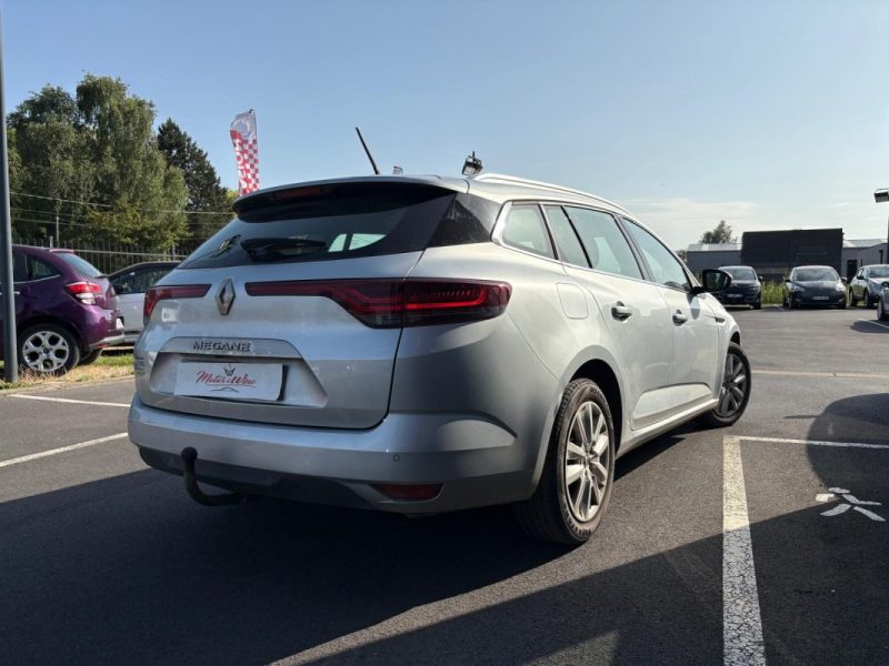 RENAULT MEGANE IV  2020