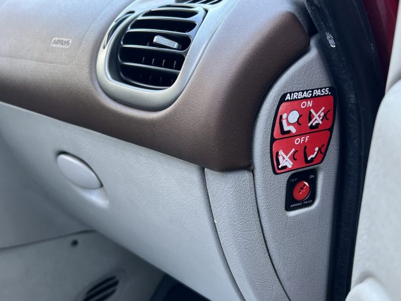 CITROEN PICASSO XSARA EXCLUSIVE 2.0 i 138 BOITE AUTOMATIQUE CLIMATISATON REGULATEUR - GARANTIE 1 AN