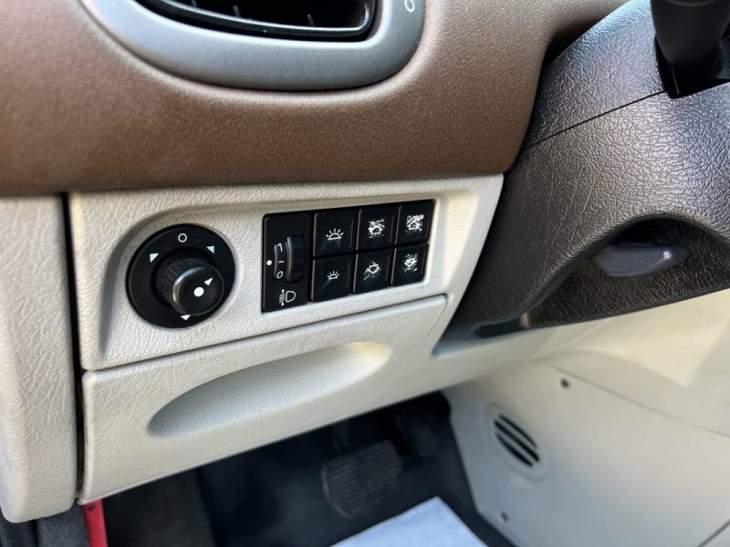 CITROEN PICASSO XSARA EXCLUSIVE 2.0 i 138 BOITE AUTOMATIQUE CLIMATISATON REGULATEUR - GARANTIE 1 AN