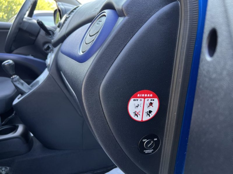 HYUNDAI i10 1.2 77 Cv 5 PORTES CLIMATISATION BLUETOOTH 67 700 Kms - GARANTIE 1 AN