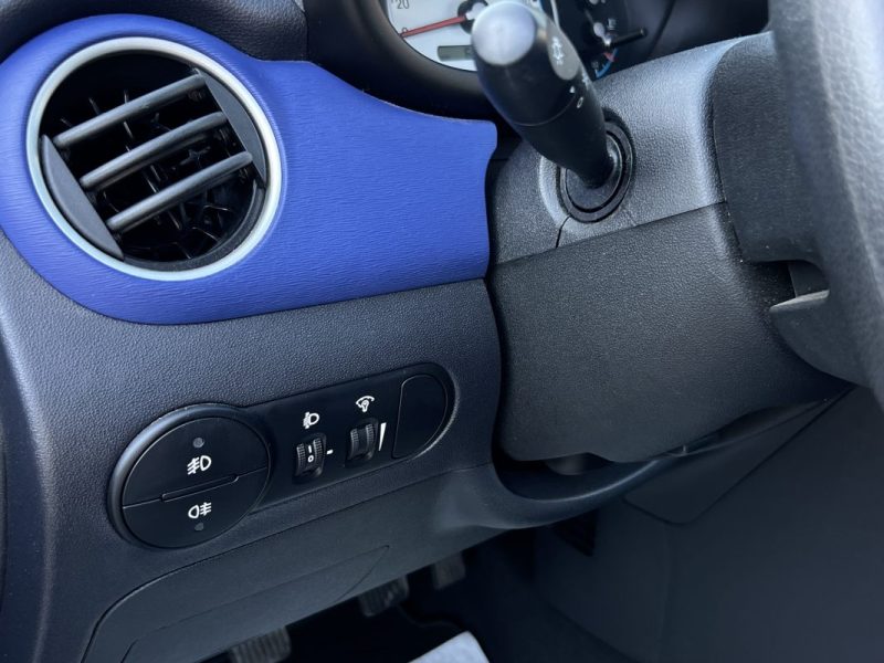 HYUNDAI i10 1.2 77 Cv 5 PORTES CLIMATISATION BLUETOOTH 67 700 Kms - GARANTIE 1 AN