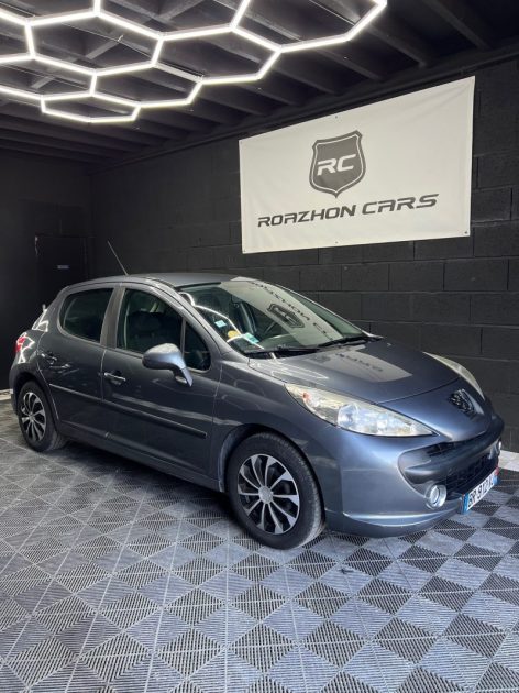 PEUGEOT 207 1.4 HDi 70ch BLUE LION Urban