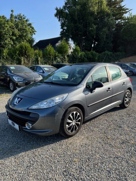 PEUGEOT 207 1.4 HDi 70ch BLUE LION Urban